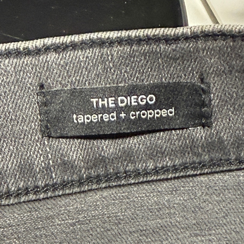Joes Jeans The Diego Tapered Cropped Sabin Grey Mens Denim Pants 32 GBBSB48551 - Picture 8 of 12